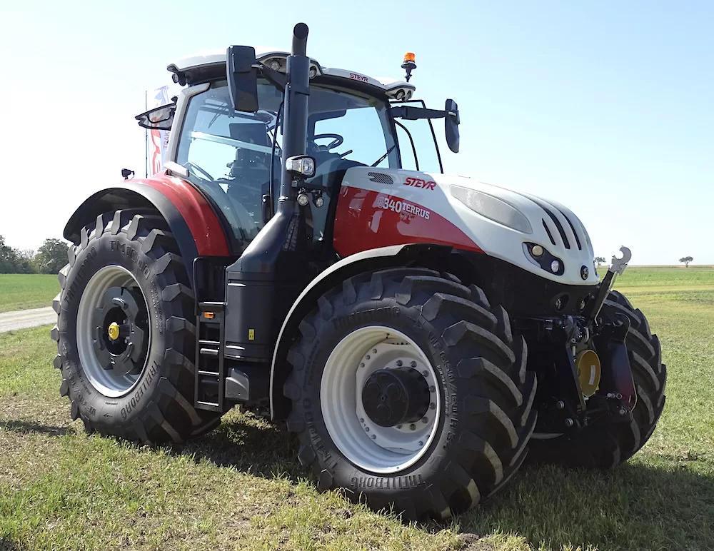 Steyr Nuovo 6340 Terrus Cvt Il Più Potente Di Sempre Del Brand Austriaco Meccagri Macchine 9673